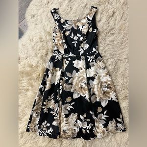 White House Black Market dress size 0